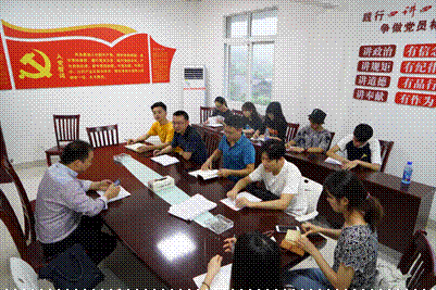 说明: E:\学院网站\学院新闻、通知\2019年\20190726学院脱贫攻坚实践调研团赴宜宾高县开展巩固脱贫攻坚成果调研\02.png